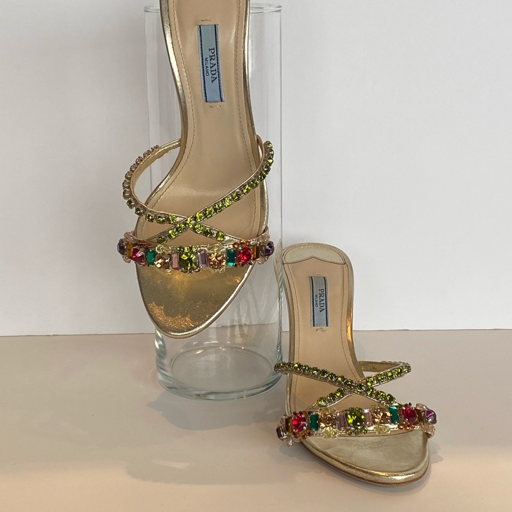 PRADA HEELS ' - Picture 3 of 15